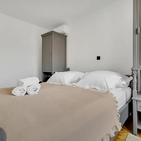 Centro Apartment *