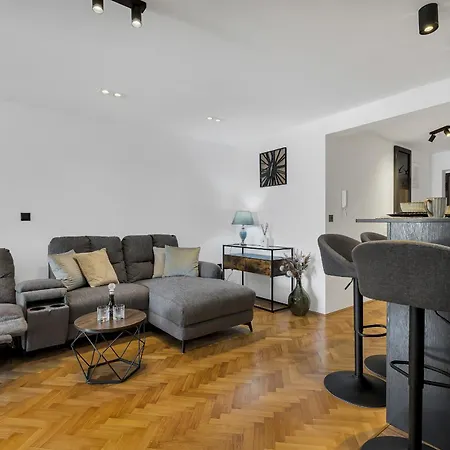 Centro Apartment